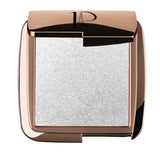 Briller à Cannes - Prestige Flawless Pearl Brilliance Highlighter